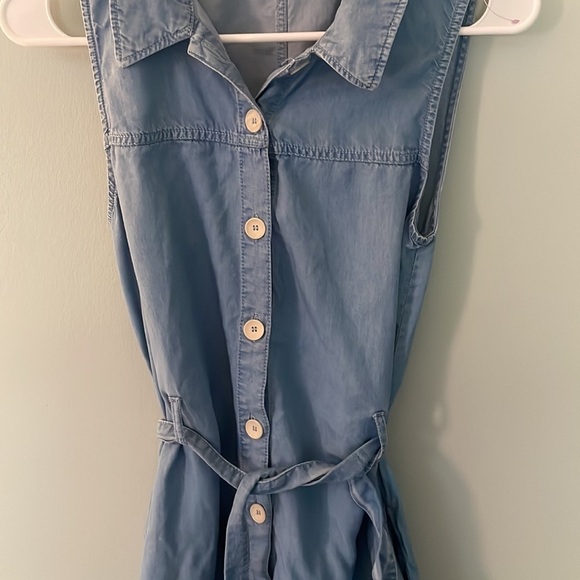 EUC MNG Casual chambray 100% Lyocel dress. Size 4 - Picture 5 of 15